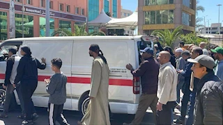 وداع مهيب لأم وأطفالها الثلاثة.. الإسكندرية تشيع ضحايا عقار الجمرك المنهار - صور