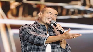 بالصور| عمرو دياب يتألق في حفل أبوظبي وسط حضور جماهيري ضخم