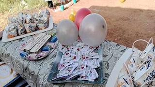 شوكولاتة وبلالين وجاتوه.. هكذا استقبلت مدارس الوادي الجديد طلابها بعد إجازة العيد -صور