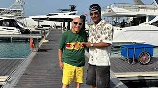 علاقة الصداقة والسيارات.. صور تجمع محمد رمضان مع رجل الأعمال ميشيل أحد 