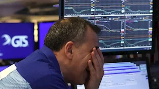 أسوأ هبوط منذ سنوات: اضطرابات في أسواق مالية تبدأ التداول بعد التعرفة الجمركية، و ترامب يعلق: "إنه الدواء"