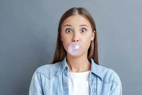 5 فوائد غير متوقعة لمضغ العلكة- إليك شرط الحصول عليها