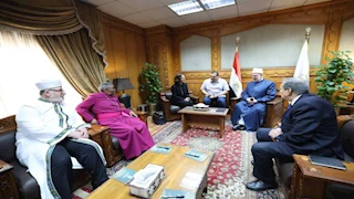 وكيل الأزهر يبحث مع وفد منظمة "كنائس من أجل السَّلام" سُبُل دعم القضيَّة الفلسطينيَّة