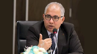 محمد بشاري يفوز بجائزة "زايد للكتاب" عن كتاب "حق الكد والسعاية"