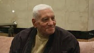 الفنان عادل عطية يكشف عن تعرضه لوعكة صحية