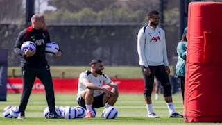 "يظهر عليه السعادة".. صلاح ينشر صور من تدريبات ليفربول بعد أنباء تجديده