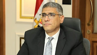 محافظ الجيزة: الدفع بشركات النظافة بالقرى والمراكز لتحسين كفاءة المنظومة 