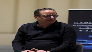 شرف الدين زين العابدين: تنشيط السياحة عامل مشترك بين مهرجان الداخلة والإسكندرية للفيلم القصير 