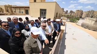 صور.. وزير الإسكان يتفقد مشروع حدائق تلال الفسطاط