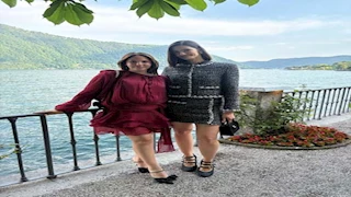 "جريئة".. تارا عماد تنشر صورا أمام البحر من إيطاليا والجمهور يعلق 