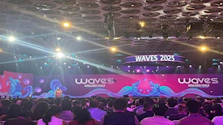 وزير الثقافة يصل مومباي للمشاركة في قمة WAVES العالمية