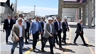 مدبولي يشهد افتتاح محطة الصب الجاف "أقماح" بميناء غرب بورسعيد