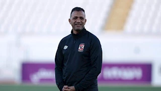 سامي قمصان: احتويت المشاكل في الأهلي.. وهذا اللاعب قصر بحق نفسه