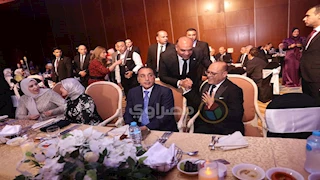 مدبولي ووزراء حكومته في حفل زفاف ابنة وزير العمل..25 صورة