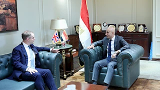 وزير التعليم يبحث مع السفير البريطاني ومدير المجلس الثقافي تعزيز التعاون
