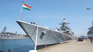 الهند محذّرة باكستان: قطعنا البحرية ما زالت منتشرة في البحر وبحالة جاهزية تامة