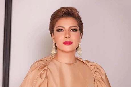 هل الحزن يسبب الشلل؟ طبيب يوضح بعد تدهور حالة أصالة