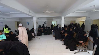 بالصور.. الكشف على 3400 مواطن في قافلة طبية لجامعة أسيوط بغرب أسوان