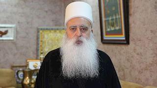 شيخ الدروز الإسرائيليين يدعو دروز سوريا للحفاظ على هويتهم والمطالبة بحقوقهم المشروعة