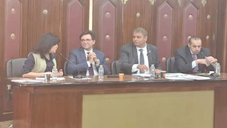 مواجهة ساخنة بين النائبة ضحى عاصي ووزير الثقافة في البرلمان.. ما السبب؟!(صورة)