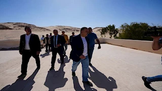 بالصورـ محافظ أسيوط يتفقد منطقة آثار "مير" ويوجه بإعداد خطة تطوير شاملة