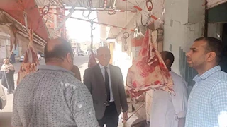 وكيل تموين قنا يفاجئ المجازر والمخابز ويستمع لآراء المواطنين 