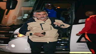 أول صورة لوصول الإسباني ريفيرو للقاهرة لتولي تدريب الأهلي