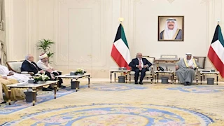 ولي عهد الكويت يستقبل وفد المنظمة الإسلامية للعلوم الطبية بحضور رئيس جامعة القاهرة السابق