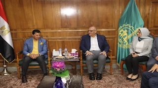 وزير الرياضة يصل القليوبية لبدء جولة تفقدية موسعة - صور