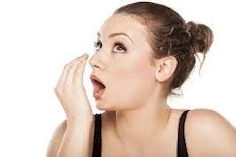 هل السكري يسبب رائحة الفم الكريهة؟