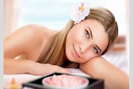 4 مشروبات صيفية للعناية بصحة الشعر والبشرة