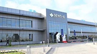 مدبولي افتتاح المصنع الجديد لـ "سوميتومو" لإنتاج الضفائر الكهربائية للسيارات