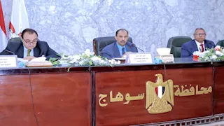 محافظ سوهاج يعفى ذوي الإعاقة من تعريفة ركوب العبارات النهرية 