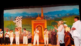 المواجهة والتجوال يواصل جولته بعروض "الليلة الكبيرة" في قرى أسيوط