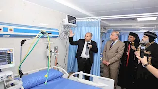 محافظ المنيا يفتتح مستشفى الرجاء بأبوقرقاص -صور