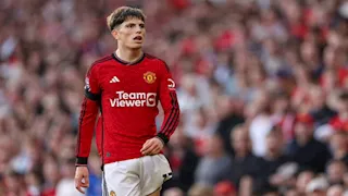 مدرب مانشستر يونايتد يكشف حقيقة رحيل جارناتشو عن الفريق بنهاية الموسم