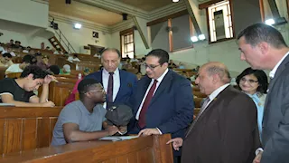 توجيه مهم لرئيس جامعة القاهرة بشأن تأمين أوراق الامتحانات -تفاصيل