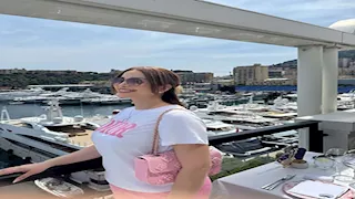 بـ "شورت".. أحدث ظهور لـ نسرين طافش والجمهور يغازلها (صور)