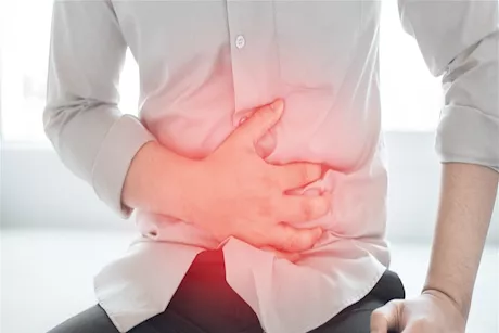 البراز الداكن أبرزها.. أعراض ليلية تشير إلى تليف الكبد