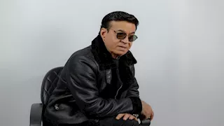 تفاصيل إزالة كيس دهني من رقبة حلمي عبد الباقي