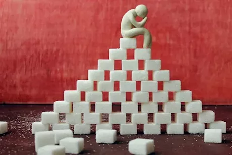 مرض نفسي شائع بين مدمني السكر "فيديوجرافيك"