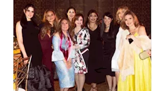 هالة صدقي تشارك جمهورها صورة مع نجوم الفن وشخصيات عامة