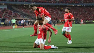 "اللقب رقم 45".. الأهلي يزُين ليلة تتويجه بالدوري بسداسية في مرمى فاركو