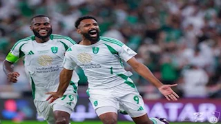 كيف تشاهد مباراة الأهلي السعودي وبيراميدز في كأس إنتركونتيننتال 2025 عبر الإنترنت؟