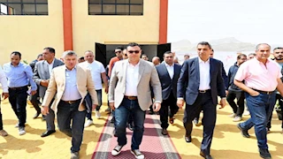 وزير الإسكان ومحافظ السويس يتفقدان مشروع رافع مياه السخنة "الندى"