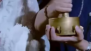 سر "دق الهون" في أذن الرضيع.. خبيرة تكشف عادة الفراعنة 