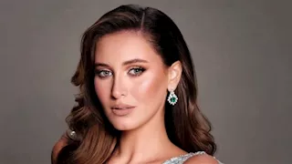 جمالها ساحر.. ندى كوسا بـ "الساري الهندي" في ختام مسابقة ملكة جمال العالم 2025