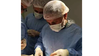 فقدت جزء من عظام الجمجمة.. مستشفى ملوي التخصصي ينقذ طفلة من الموت -صور