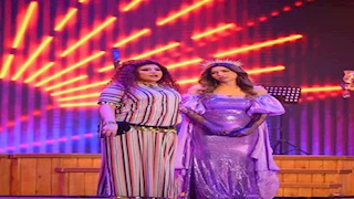 "استمتعنا مع ألذ جمهور".. بدرية طلبة تنشر صورًا من مسرحية "ألف تيتة وتيتة"