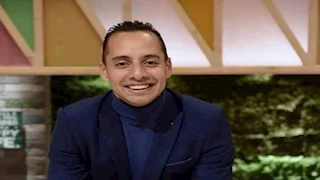 عمرو وهبة عن لامين يامال: "اللي بيعمل شعره كده أمن المولات بيمنعه من الدخول"